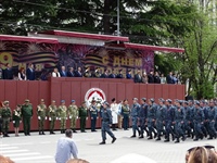 Знаменная группа и парадный расчет Министерства юстиции Республики Южная Осетия впервые приняли участие в параде Победы! 
