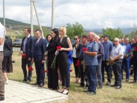 Коллектив Минюста принял участие в памятных мероприятиях, приуроченных к 14-й годовщине военной агрессии Грузии против Южной Осетии