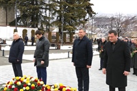 Первый замминистра юстиции Радион Алборов посетил памятные мероприятия ко Дню защитника Отечества